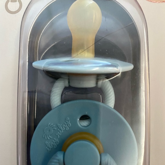 Infant soothers - Picture 7 of 8